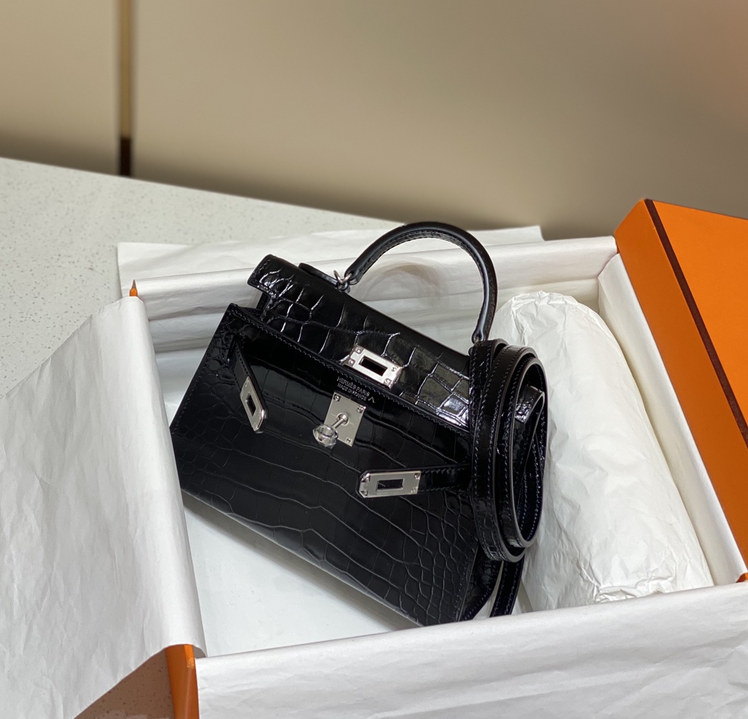 Hermes Constance Bags